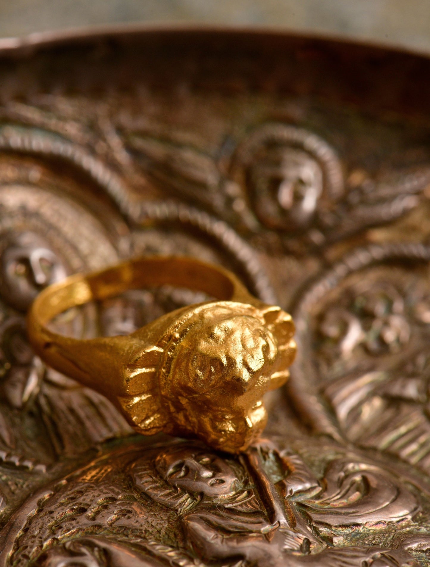 Putto Ring