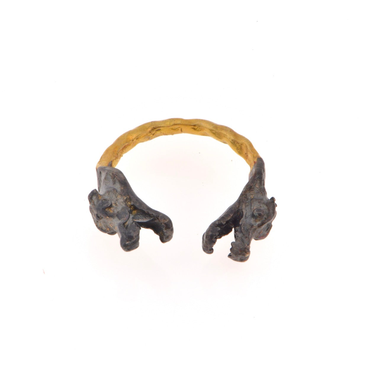 Amphisbaena Ring
