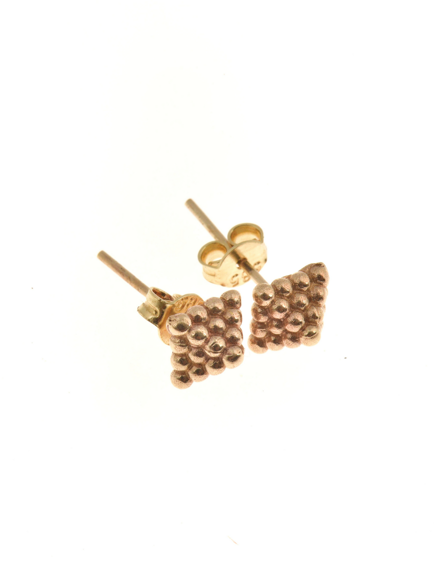 Staphylus Gold Earring