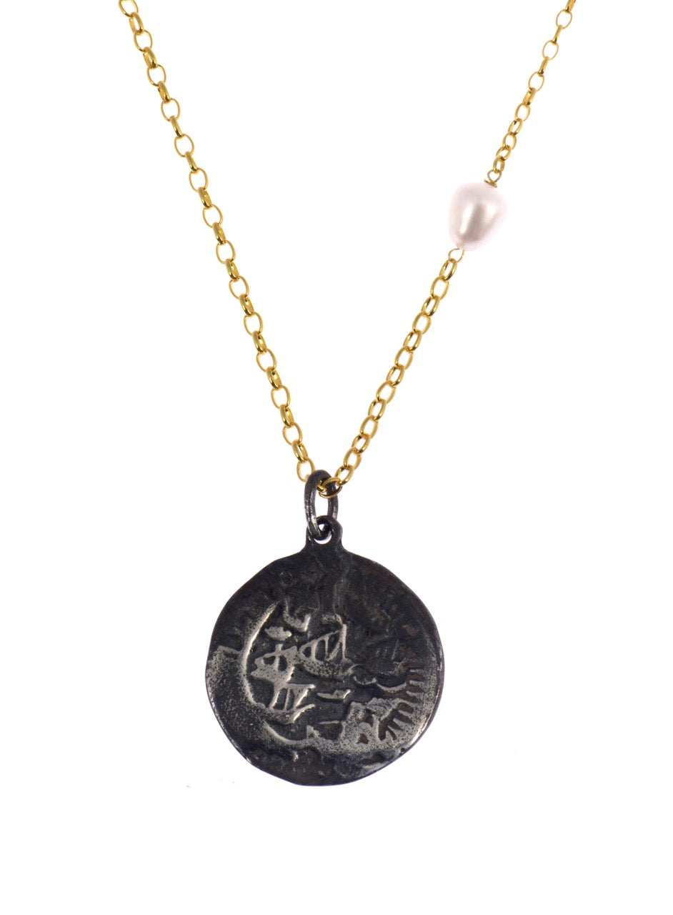 Nero Pearl Necklace