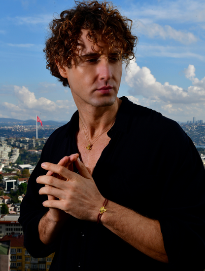 Zeus Kolye