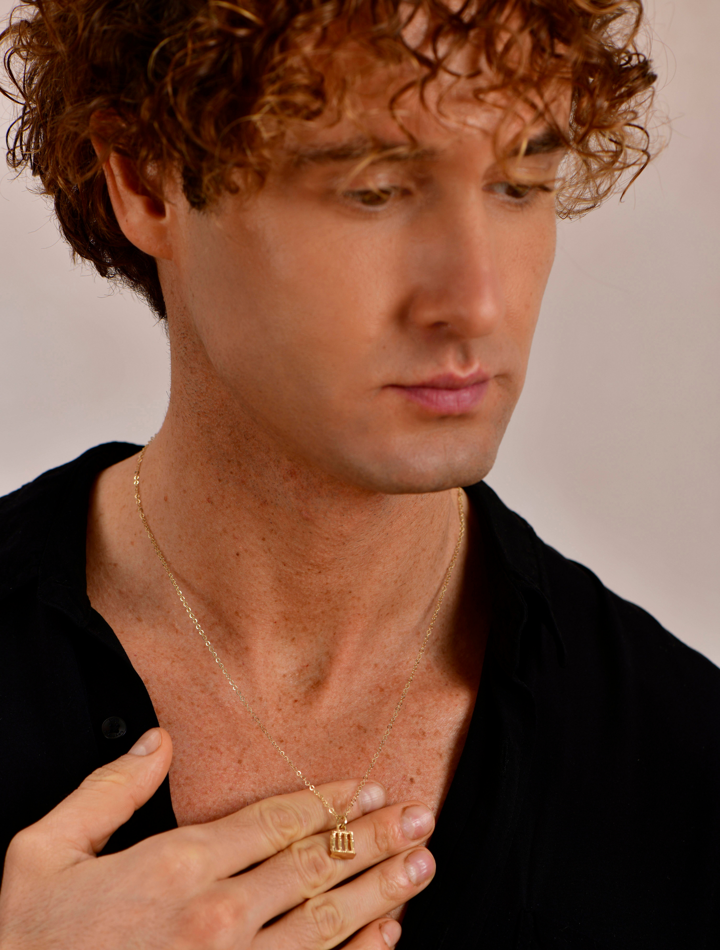 The Erechtheion Altın Kolye