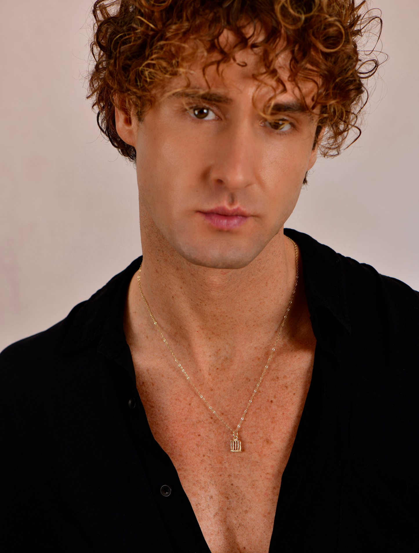 The Erechtheion Altın Kolye