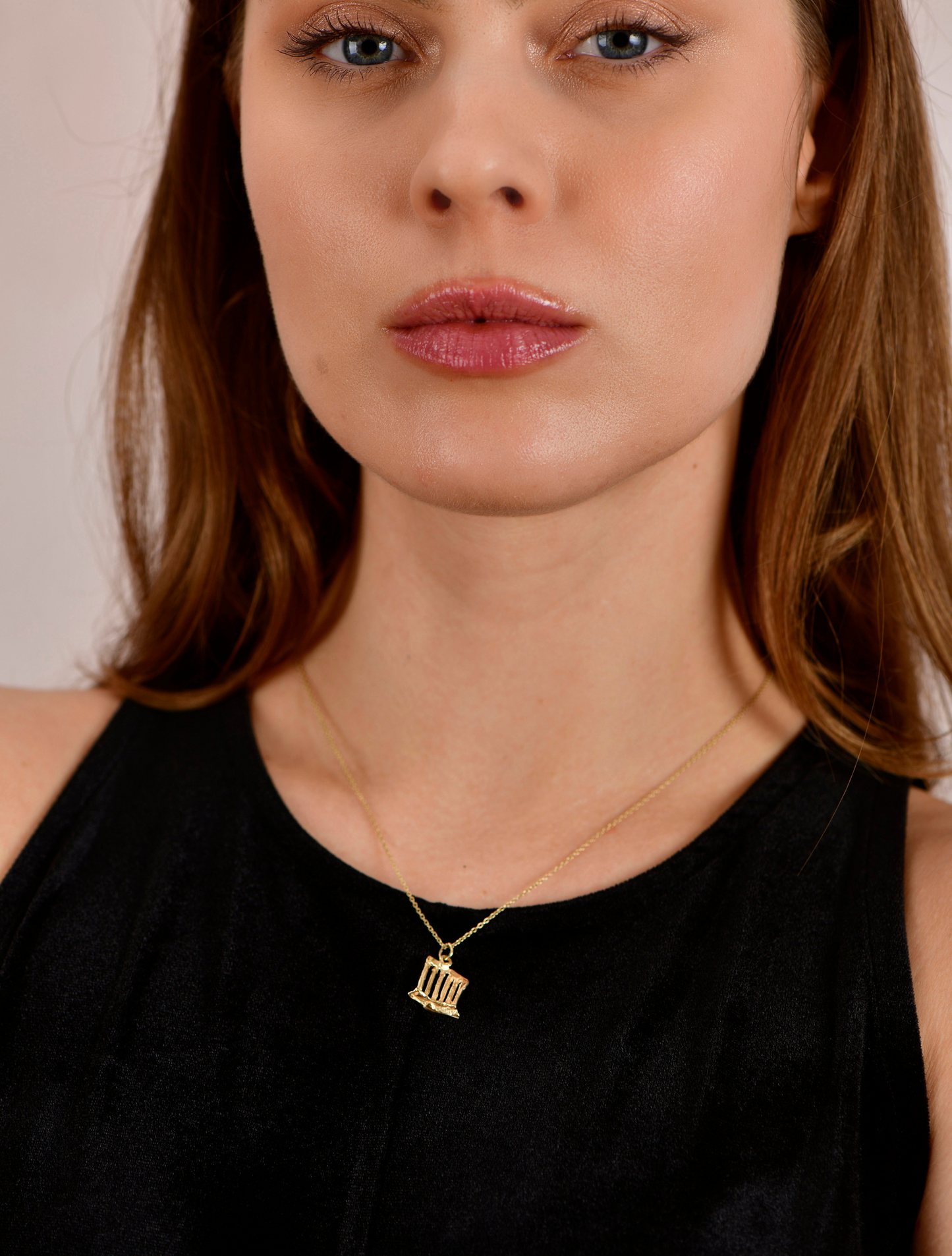 Sounio Gold Necklace